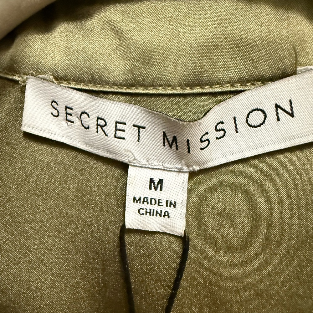 Secret Mission Esther Dress - Picture 5 of 7